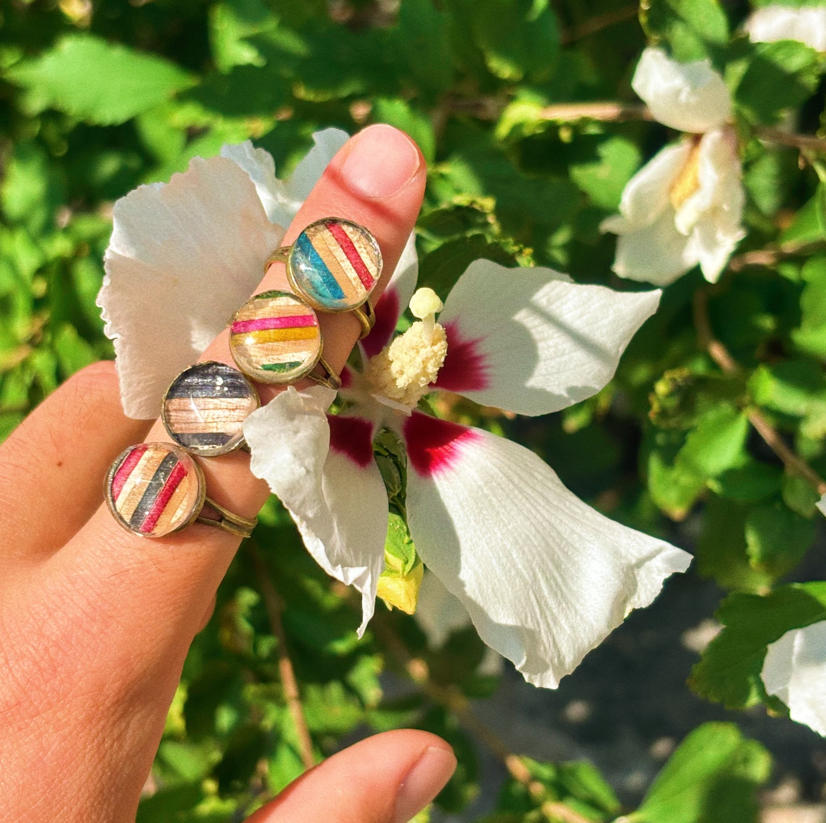 Adjustable Glass Top Rebirth Ring